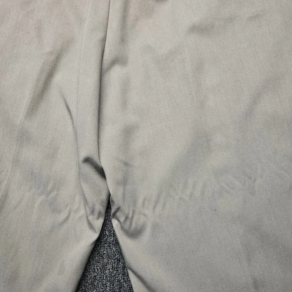 Vintage Levi’s Sevens Exact Trousers Men’s 38x27 Gray Pleated Pants USA 1990s